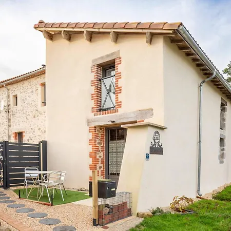 A La Campagne, Proche Du Puy Du Fou, Les Charmes De Castellariis Holiday home Pouzauges
