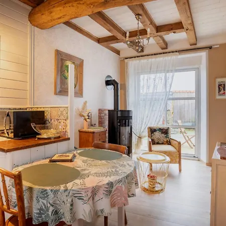 A La Campagne, Proche Du Puy Du Fou, Les Charmes De Castellariis Holiday home *